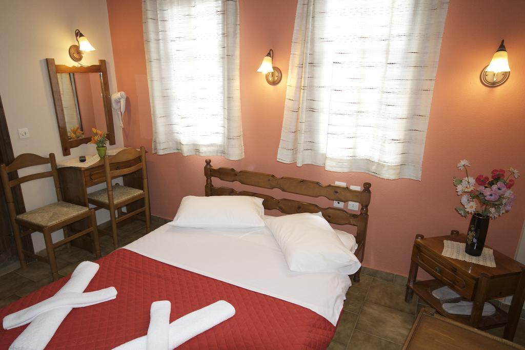 Ria Rooms Kissos  Bagian luar foto