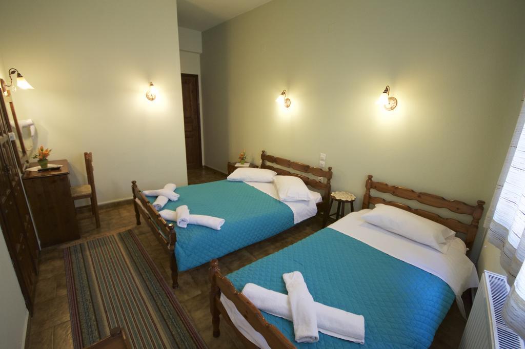 Ria Rooms Kissos  Ruang foto